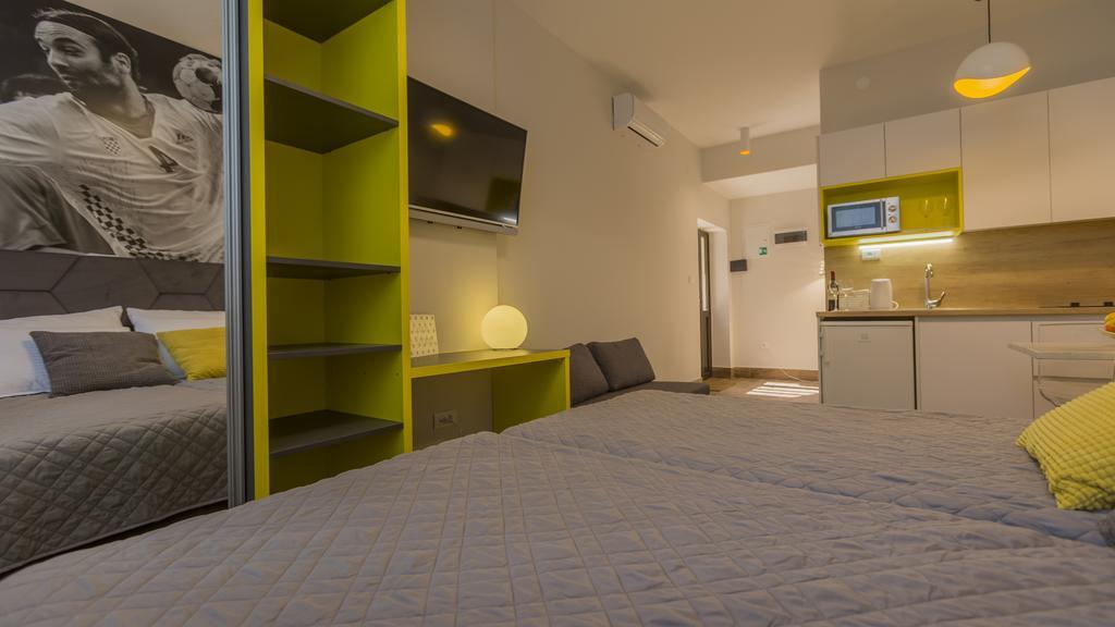 City Hall Apart&Rooms Split Phòng bức ảnh